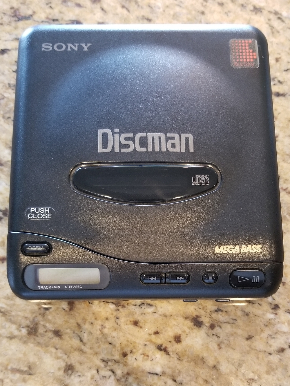 Sony Discman D-11 Vintage Portable CD Player Excellent Cosmetic Condition